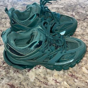 Balenciaga olive green size 39